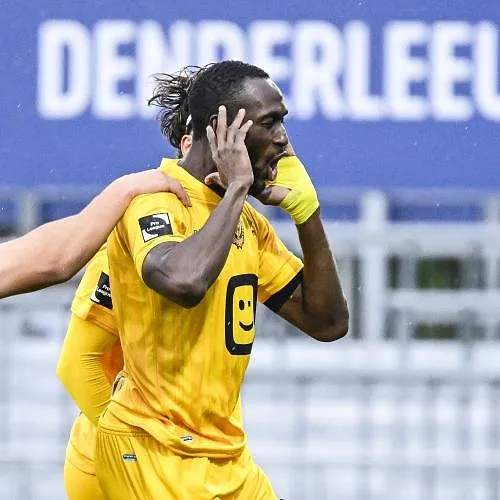 KV Mechelen kent weinig problemen met Dender en springt voorlopig naar derde plaats