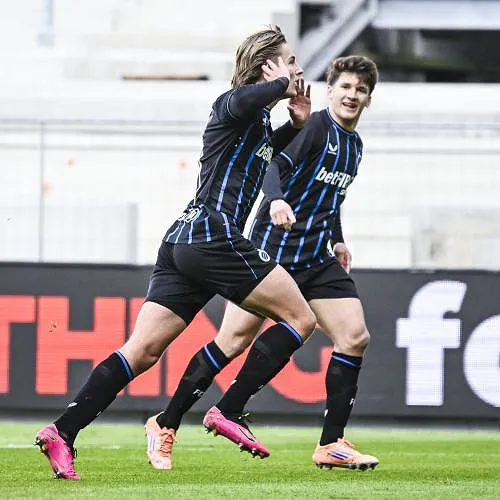 Club Brugge wint op Antwerp en komt voorlopig naast Union aan de leiding