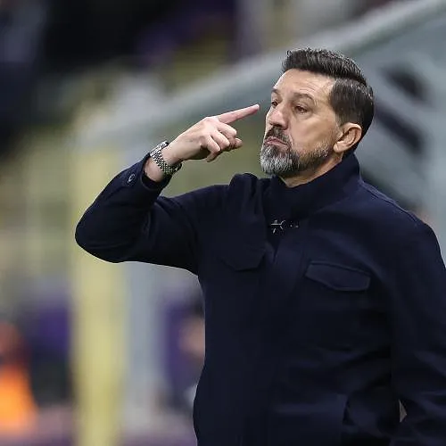 “Hasi buiten”: Anderlecht-coach reageert op kritiek van de supporters