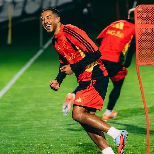 Zonder Thomas Meunier zijn de Rode Duivels vertrokken naar Kazachstan (foto)