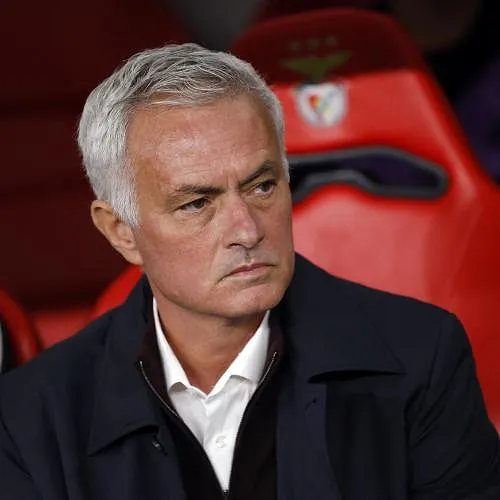José Mourinho na de blessure van Lukebakio: « Heb ik de hele nacht gehuild? Helemaal niet »