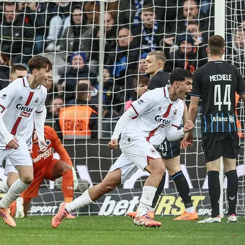 Club Brugge laat zich thuis verrassen door Antwerp