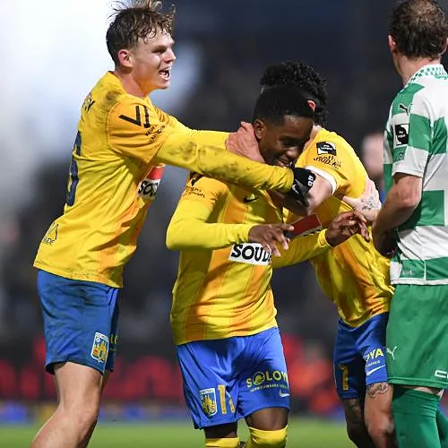 Westerlo kruipt door het oog van de naald tegen La Louvière en zet ongeslagen reeks verder