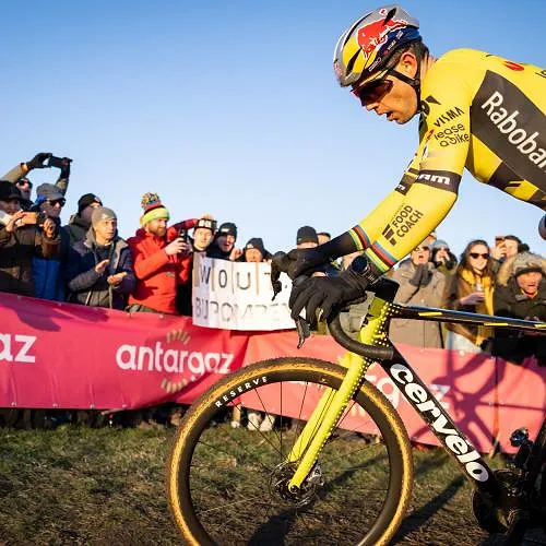 Van Aert nog niet op 100%: «Ik hoop dat het de komende dagen beter gaat»