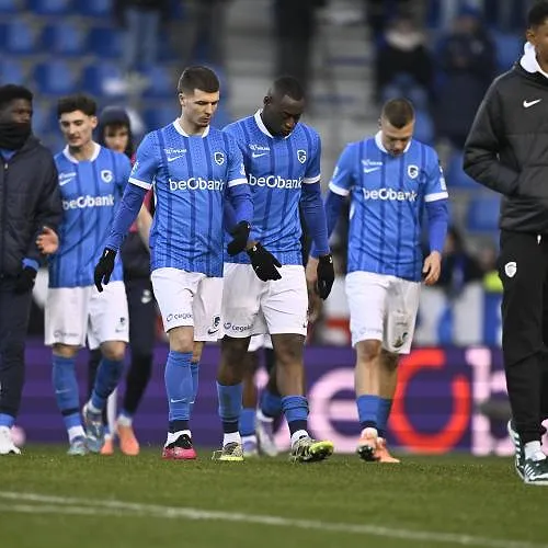 «UEFA heeft de beslissing goedgekeurd»: Lawrence Visser had gelijk om geen hands te fluiten bij Genk-Brugge