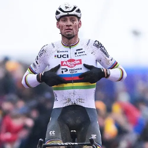Nieuwe overwinning voor Mathieu van der Poel, ditmaal in Baal