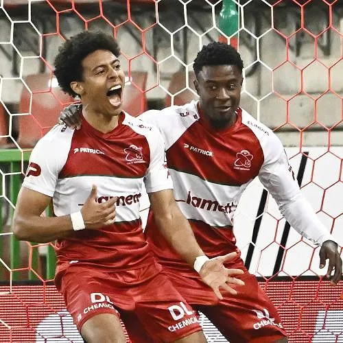 Pro League: Zulte Waregem keert wedstrijd in laatste kwartier tegen Genk (2-1)