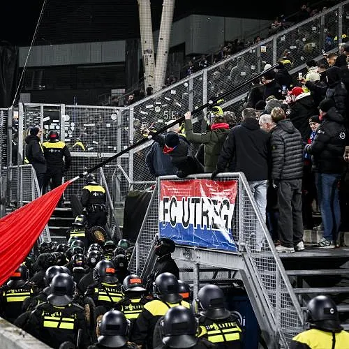 Supporters van Genk uit het stadion verwijderd: wat is er gebeurd?