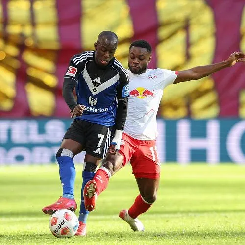 Voormalig Pro League-speler geschorst door zijn club na rijden onder invloed