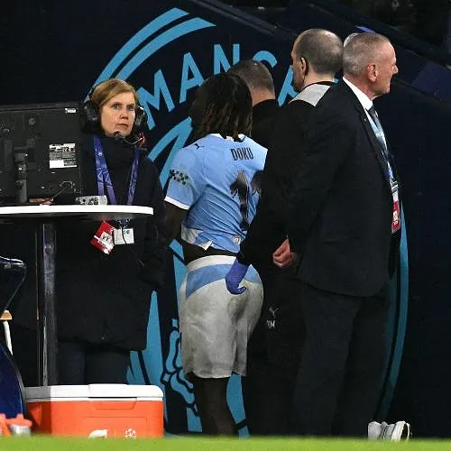 Pep Guardiola geeft update over de gezondheid van Jérémy Doku!