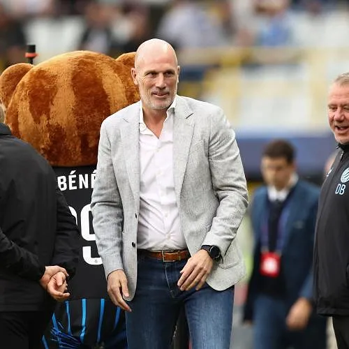 Na het verlaten van de degradatiezone droomt Philippe Clement groots met Norwich : « Als we met deze groep in de Premier League spelen, degraderen we niet »