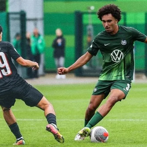 Westerlo en Anderlecht willen graag de 18-jarige Franse verdediger Mathys Angely huren