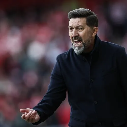 « Ik had niet iedereen achter mij » : Besnik Hasi blikt terug op zijn vertrek bij Anderlecht