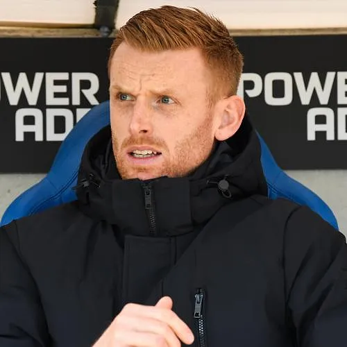 Jacky Mathijssen haalt zwaar uit naar Edward Still na diens vertrek naar Watford