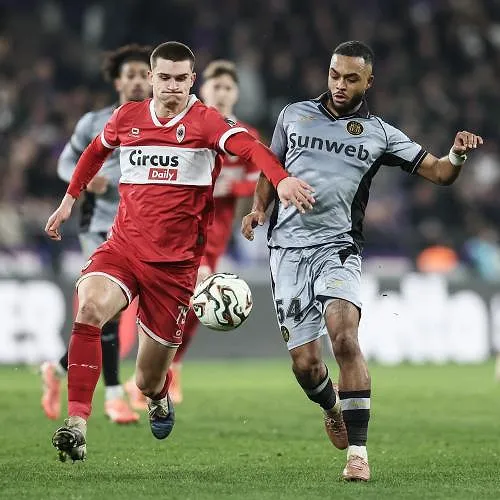 Voordeel Antwerp, maar pas op voor het gewonde beest : de preview van Antwerp-Anderlecht