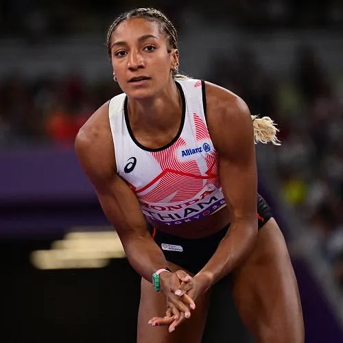 Nafi Thiam verbreekt het stilzwijgen en verdedigt haar keuzes voor 2026