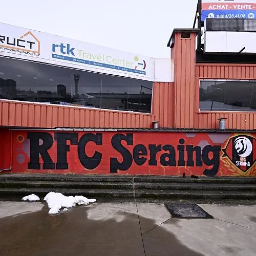 Brand uitgebroken in Pairay-stadion: duel tussen Seraing en Kortrijk afgelast!