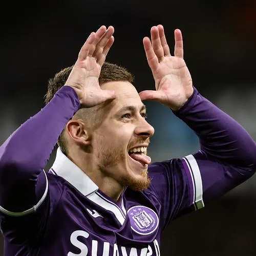 «Het staat momenteel op stand-by»: Thorgan Hazard houdt de boot af over mogelijke contractverlenging