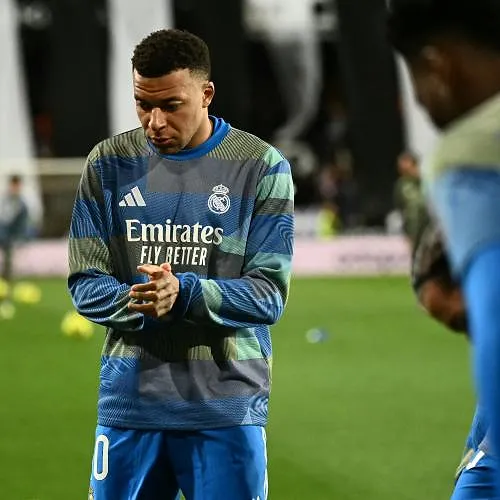 «Het is beter om geen deadline te stellen»: Afwezigheid Mbappé dreigt langdurig te worden