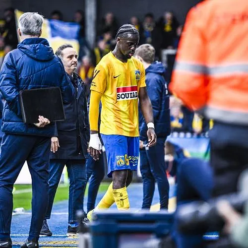 De zware fout van Clinton Nsiala op Marc Giger die hem rood kostte