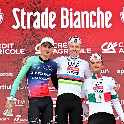 Stage van de kleine broer van Paul Seixas bij UAE roept vragen op : « Het was gewoon een uitnodiging »