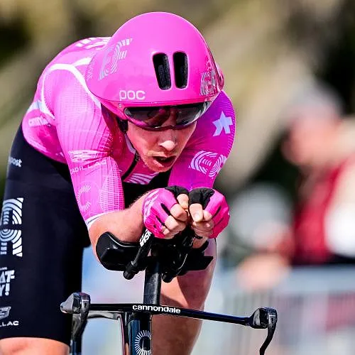 Michael Valgren soleert naar de zege in de Tirreno, Del Toro opnieuw in het blauw