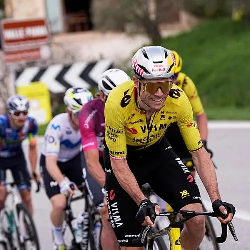 “Geduld is een mooie deugd”: Wout van Aert houdt een goed gevoel over aan Tirreno-Adriatico