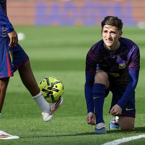 Na 204 dagen afwezigheid door een blessure aan de rechterknie maakt Gavi zijn comeback