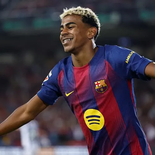 In één week tijd breekt Lamine Yamal drie Champions League-records!