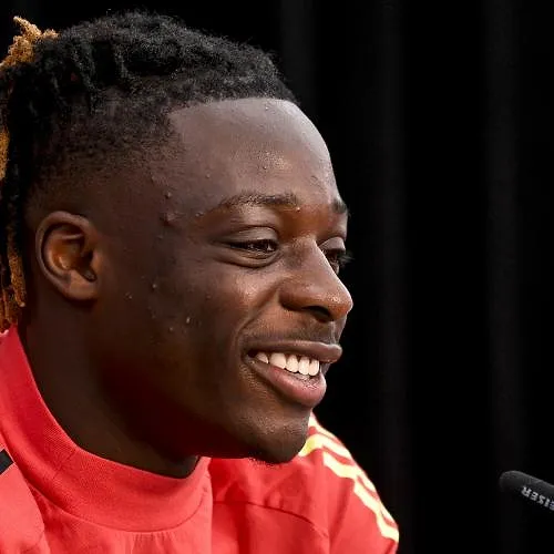 “Ik zal doen wat er van mij verwacht wordt”: Jérémy Doku spreekt zich uit over zijn nieuwe status bij België