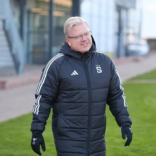 Lars Friis volgt Onur Cinel op als nieuwe hoofdtrainer van Cercle Brugge