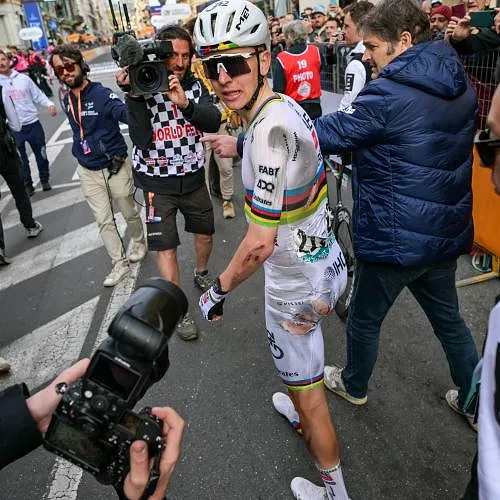 Pieken boven 50 km/u op de Cipressa: de waanzinnige cijfers achter Pogacars zege in Milaan-Sanremo