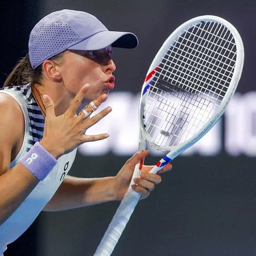 Iga Swiatek breekt met Belgische coach na vroege uitschakeling in Miami