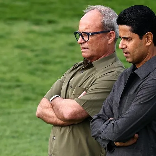 Ligue 1 in rep en roer: competitie stelt PSG-Lens uit... zonder akkoord van de de club uit Noord-Frankrijk!