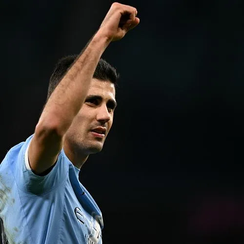 Rodri op weg naar de uitgang? Spanjaard zet deur wagenwijd open voor Real Madrid