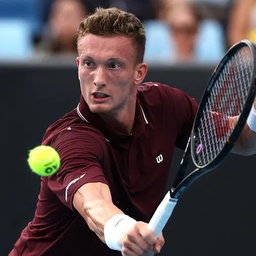 M1000 Miami: Jiri Lehecka laat Arthur Fils kansloos en speelt zijn eerste Masters 1000-finale ooit