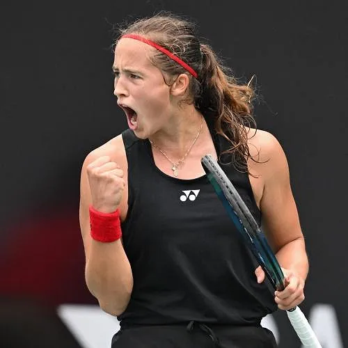 WTA Bogotá: Hanne Vandewinkel treedt voor het eerst toe tot de top 100!