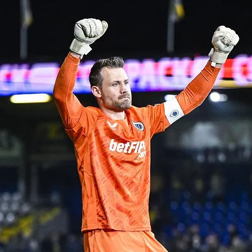 Donderslag bij Brugge: Simon Mignolet stopt met voetballen aan het einde van het seizoen!