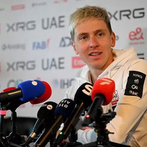 Een « formidabele », maar « stressvolle » aanwezigheid: van Aert en Pogacar rekenen Evenepoel tot de favorieten