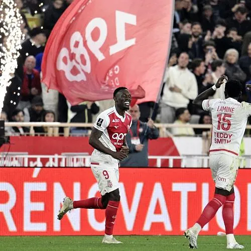 Pocognoli en Monaco kloppen Marseille en naderen tot op één punt van het podium