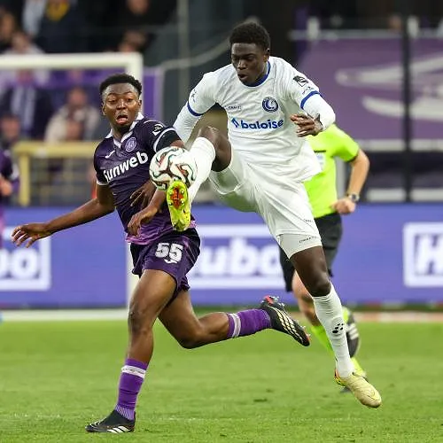 Anderlecht heeft zich herpakt in de strijd om het podium: “Top 3? Daar zullen we pas over praten na een goed resultaat in Mechelen”