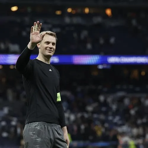« Het is echt jammer dat Courtois afwezig is bij een wedstrijd zoals deze », betreurt Manuel Neuer