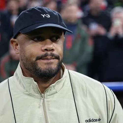 Hongerige Kompany voor mogelijke titelmatch: «Van Stuttgart winnen en dan voortgaan»