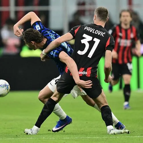 Schandaal in Italië: netwerk van luxe-escorts brengt Serie A in verlegenheid