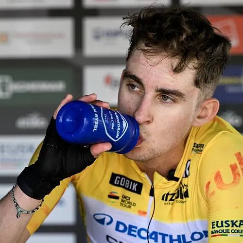 “Ik sla mijn ogen niet neer”: Paul Seixas vreest Pogačar noch Evenepoel niet