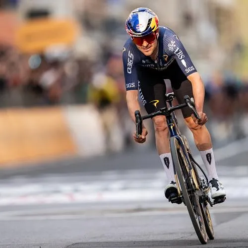 Ronde van de Alpen : Tom Pidcock sprint maand na crash in ravijn naar ritzege