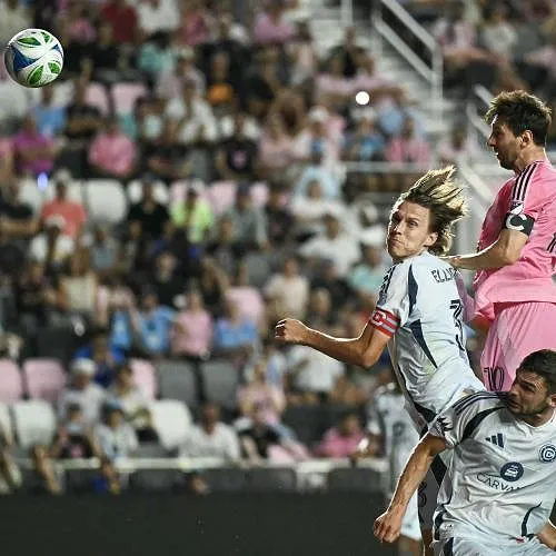 «Ik zou het heel graag willen»: Hugo Cuypers gooit de deur wagenwijd open voor Standard