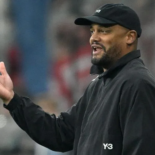 “Ik ga het nog niet over PSG hebben”: Vincent Kompany moet een journalist teleurstellen