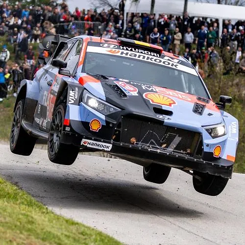 WRC Rally Islas Canarias: Thierry Neuville blijft achtste, Oliver Solberg verkleint kloof met Sébastien Ogier