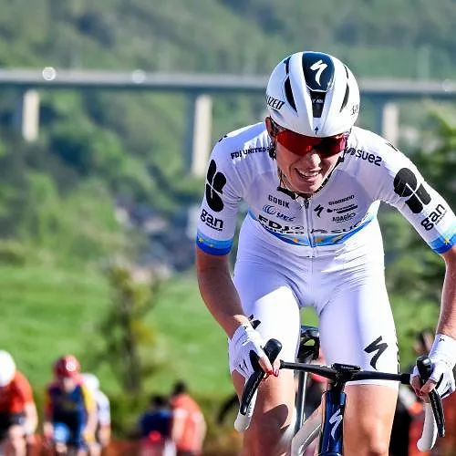 Luik-Bastenaken-Luik (vrouwen): Demi Vollering wint voor de derde keer na een solo!